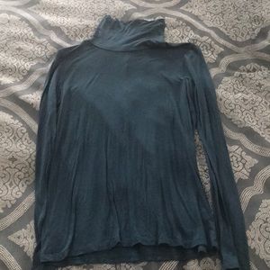 Turtle neck cotton blend top